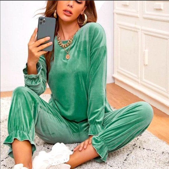 🖤Velvet Lounge Set - Picture 1 of 12